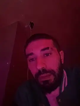 Snapshot of djtimka chatting on 11/10/25, 06:35 djtimka online show from 11/10/25, 06:35