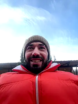 Snapshot of djtimka chatting on 12/15/25, 05:13 djtimka online show from 12/15/25, 05:13