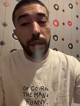 Snapshot of djtimka chatting on 09/28/25, 03:30 djtimka online show from 09/28/25, 03:30