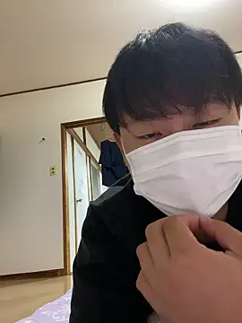 Snapshot of sakuto07 chatting on 10/22/25, 01:43 sakuto07 online show from 10/22/25, 01:43