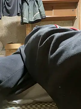 sakuto07 online show from 12/17/25, 12:21