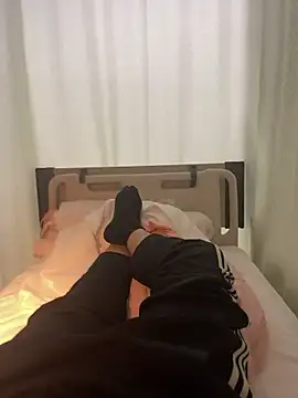 sakuto07 online show from 11/28/25, 12:16