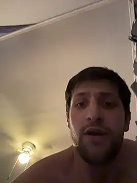 Snapshot of zachandwill chatting on 07/18/26, 10:51 zachandwill online show from 07/18/26, 10:51