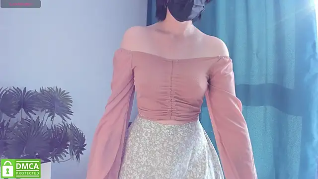 Emmi Flowers online show from 09/20/25, 09:36