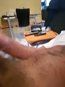 1talianBeutifulCock online show from 10/13/25, 03:02