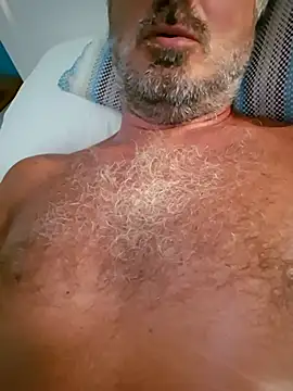1talianBeutifulCock online show from 07/13/26, 05:45
