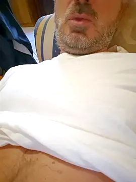 1talianBeutifulCock online show from 01/24/25, 12:52