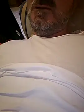 1talianBeutifulCock online show from 10/19/25, 03:37