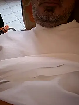 1talianBeutifulCock online show from 04/28/26, 12:20