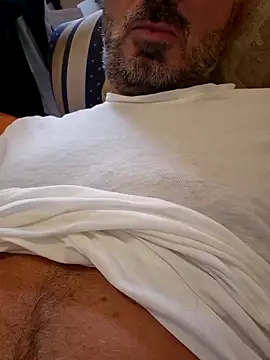 1talianBeutifulCock online show from 09/10/25, 11:42