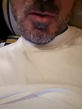 1talianBeutifulCock online show from 11/10/25, 12:54