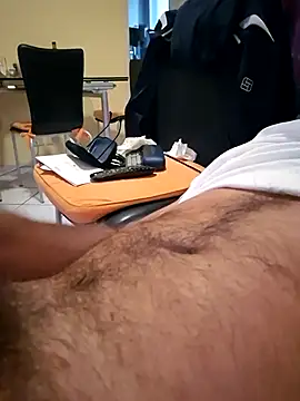 1talianBeutifulCock online show from 01/15/26, 02:42