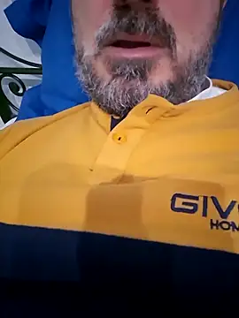 1talianBeutifulCock online show from 01/06/26, 08:40