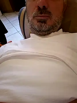 1talianBeutifulCock online show from 05/04/26, 01:03