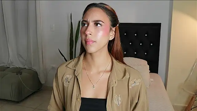 paauly online show from 03/19/26, 10:26