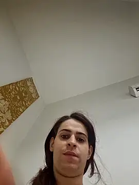 Snapshot of perla97 chatting on 02/11/26, 01:38 perla97 online show from 02/11/26, 01:38