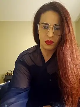 Snapshot of perla97 chatting on 01/21/25, 07:28 perla97 online show from 01/21/25, 07:28