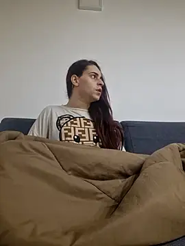 Snapshot of perla97 chatting on 02/09/26, 10:19 perla97 online show from 02/09/26, 10:19