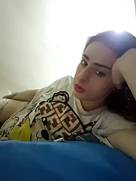 Snapshot of perla97 chatting on 01/10/26, 02:12 perla97 online show from 01/10/26, 02:12