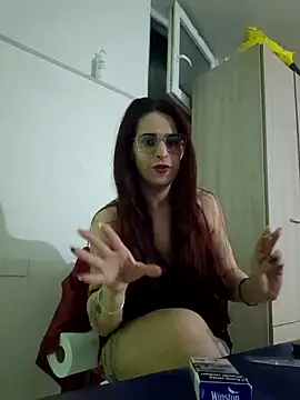 Snapshot of perla97 chatting on 01/06/26, 06:56 perla97 online show from 01/06/26, 06:56