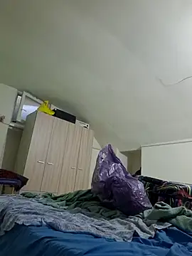 Snapshot of perla97 chatting on 02/08/26, 02:59 perla97 online show from 02/08/26, 02:59