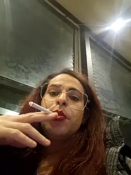 Snapshot of perla97 chatting on 12/06/24, 08:34 perla97 online show from 12/06/24, 08:34
