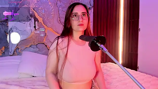 centaurigirl online show from 10/07/25, 02:56