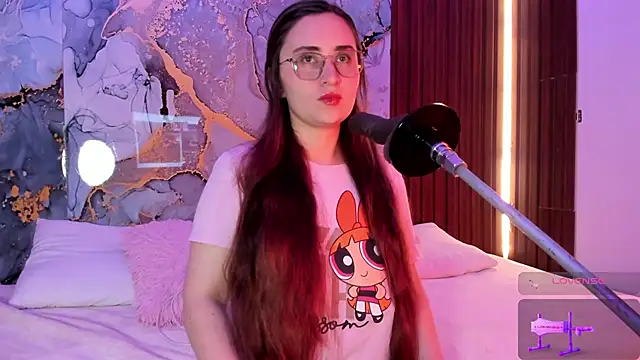 centaurigirl online show from 10/24/25, 03:16