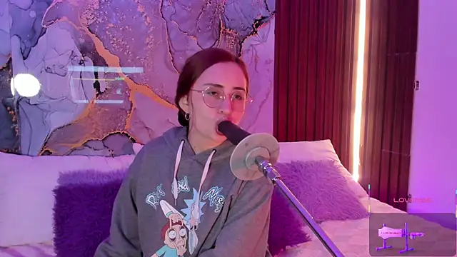 centaurigirl online show from 01/10/26, 04:41