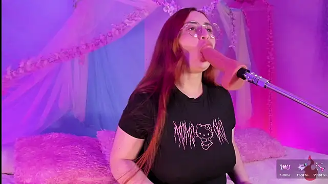 centaurigirl online show from 05/25/26, 04:01
