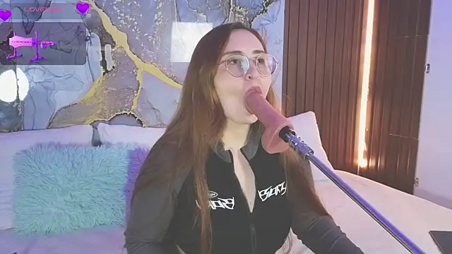 centaurigirl online show from 07/17/26, 02:31
