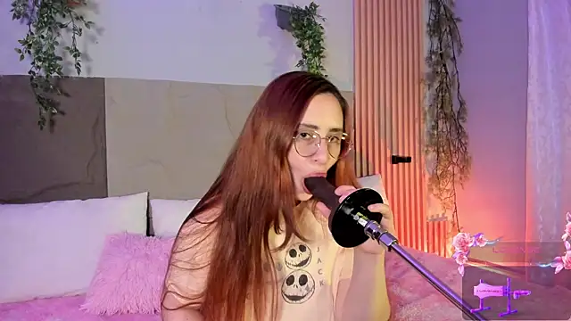 centaurigirl online show from 04/08/26, 11:50