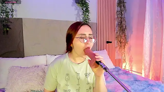 centaurigirl online show from 03/15/26, 11:01