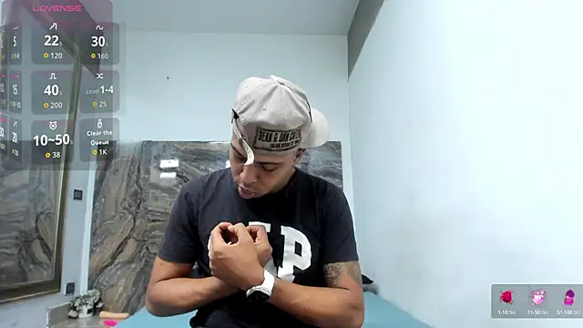 Snapshot of ada-brooke chatting on 09/18/25, 11:46 ada-brooke online show from 09/18/25, 11:46