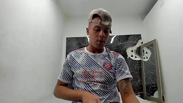 Snapshot of ada-brooke chatting on 11/22/25, 11:53 ada-brooke online show from 11/22/25, 11:53