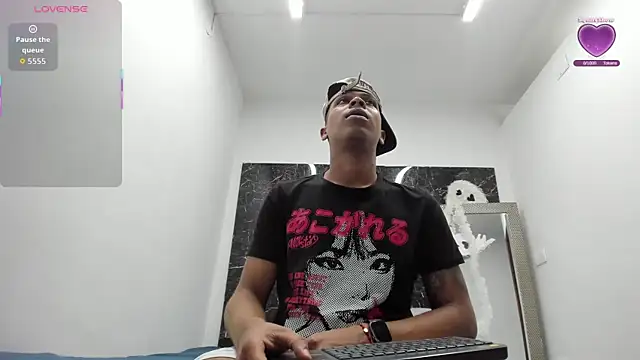 Snapshot of ada-brooke chatting on 12/01/25, 12:06 ada-brooke online show from 12/01/25, 12:06