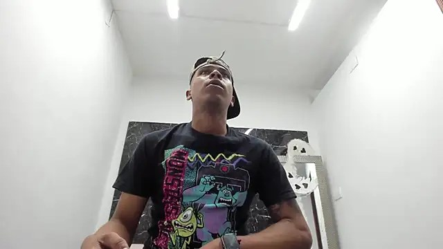 Snapshot of ada-brooke chatting on 12/02/25, 11:45 ada-brooke online show from 12/02/25, 11:45