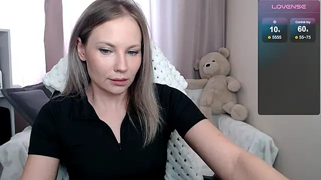 Sunny bunny6 online show from 03/16/26, 08:07