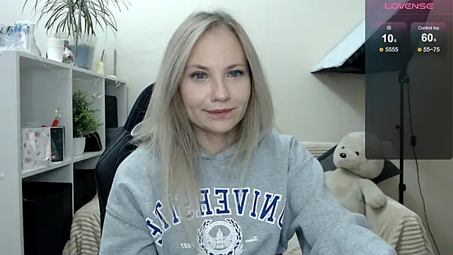 Sunny bunny6 online show from 11/27/25, 04:13