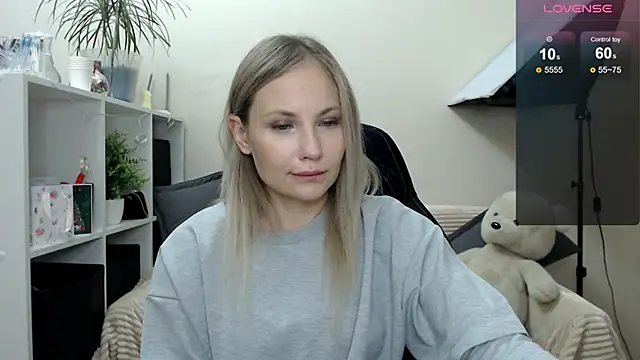 Sunny bunny6 online show from 11/28/25, 03:50