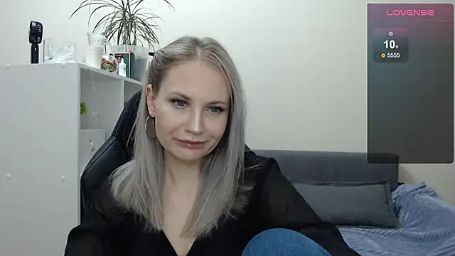 Snapshot of Sunny_bunny6 chatting on 01/31/25, 05:19 Sunny bunny6 online show from 01/31/25, 05:19