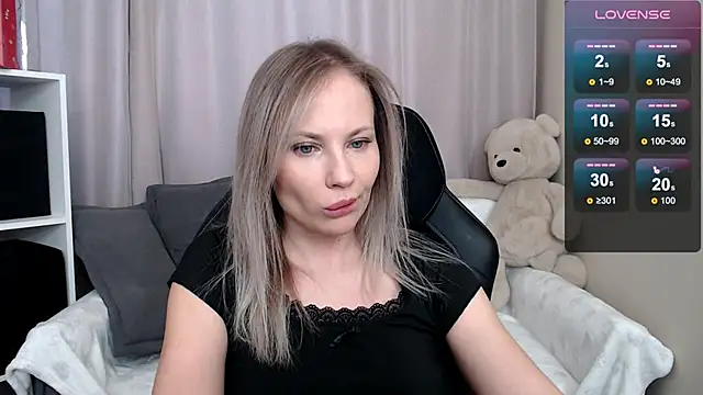 Sunny bunny6 online show from 02/20/26, 03:36