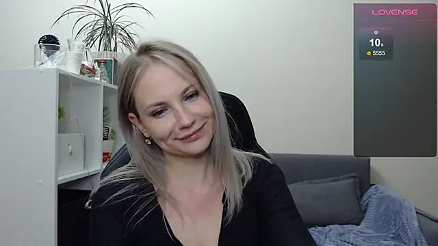 Snapshot of Sunny_bunny6 chatting on 01/28/25, 10:01 Sunny bunny6 online show from 01/28/25, 10:01