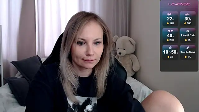 Sunny bunny6 online show from 03/02/26, 07:59