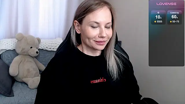 Sunny bunny6 online show from 03/30/26, 05:09