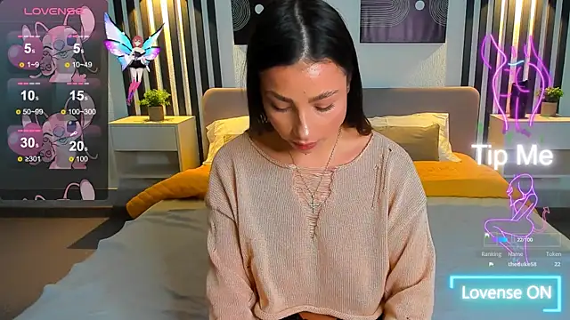 Snapshot of Tanita_Lambic chatting on 10/02/25, 01:42 Tanita Lambic online show from 10/02/25, 01:42