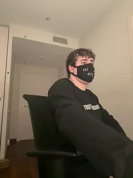 Snapshot of Your_femboy24 chatting on 01/15/25, 07:12 Your femboy24 online show from 01/15/25, 07:12