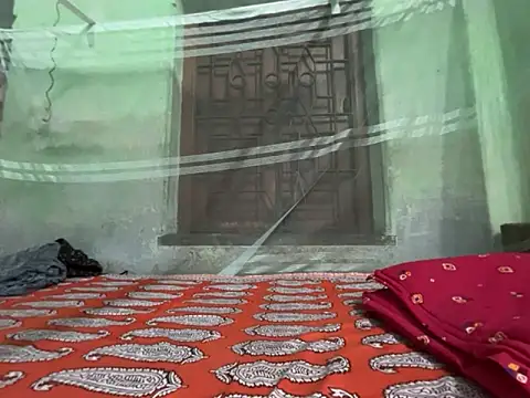 Snapshot of MyBigDick100@xh chatting on 10/31/25, 11:11 MyBigDick100xh online show from 10/31/25, 11:11