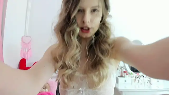  sweettreat online show from 09/20/25, 12:59