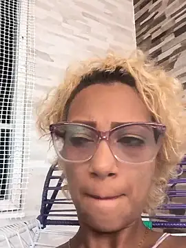 Amaliu  online show from 02/09/26, 03:32